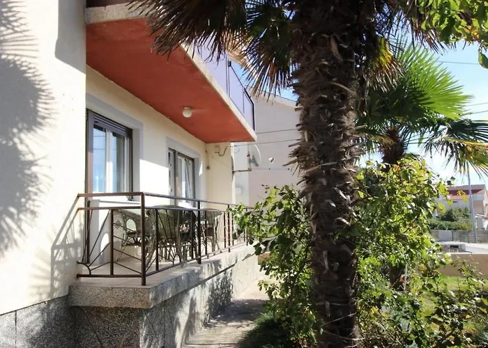 In Mit Eigener Terrasse By Interhome Baska (Krk)