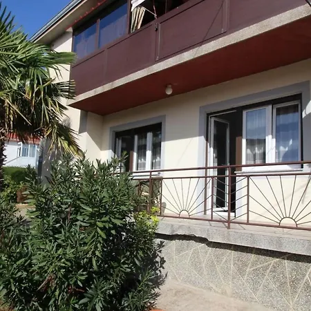 In Mit Eigener Terrasse By Interhome Apartment *